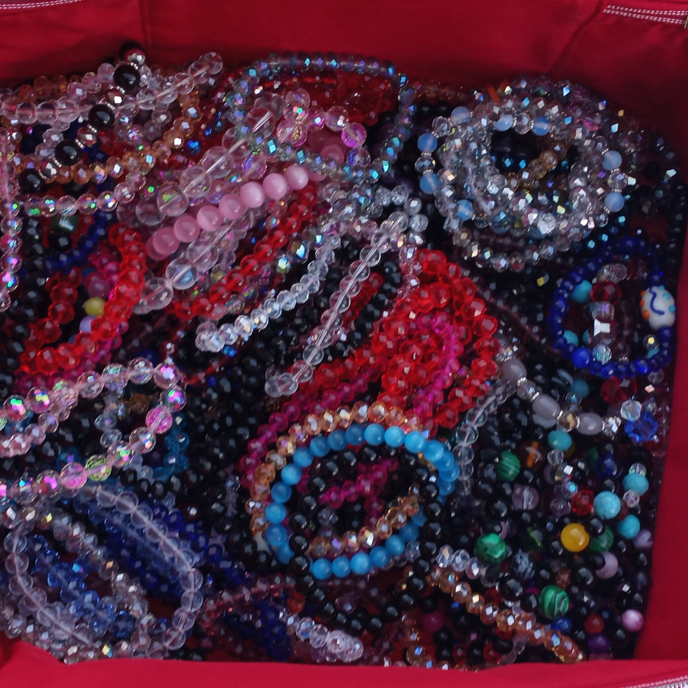 NEW WHOLESALE MIXED CRYSTAL & GEMSTONE 7" QUALITY STRETCH BRACELETS 10 PC.
